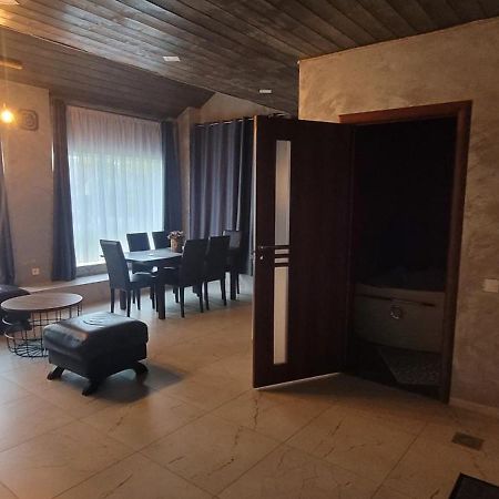 Apartamentai A&S Клайпеда Екстериор снимка